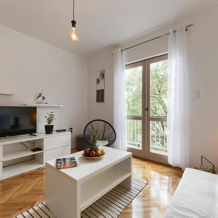 Apartments Yo Lee Бибинье Экстерьер фото